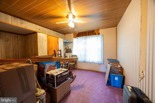 91 STEHLEY LN, Falling Waters, WV 25419
