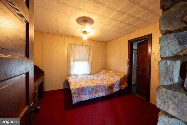 91 STEHLEY LN, Falling Waters, WV 25419