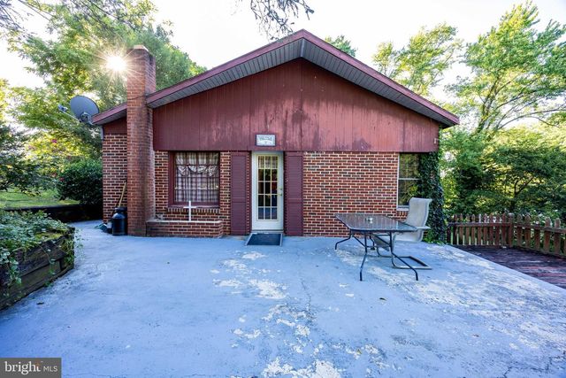 91 STEHLEY LN, Falling Waters, WV 25419