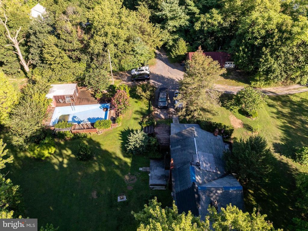 91 STEHLEY LN, Falling Waters, WV 25419