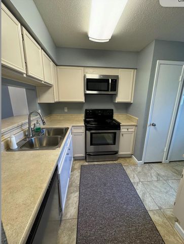 18800 Egret Bay Boulevard 711, Webster, TX 77058