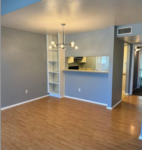 18800 Egret Bay Boulevard 711, Webster, TX 77058