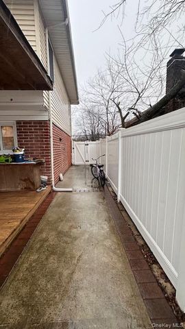 1240 Langdon Boulevard, Rockville Centre, NY 11570