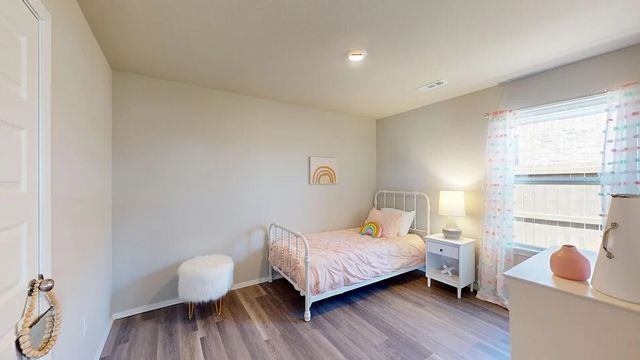 3451 S Bayou Alley, Fayetteville, AR 72701