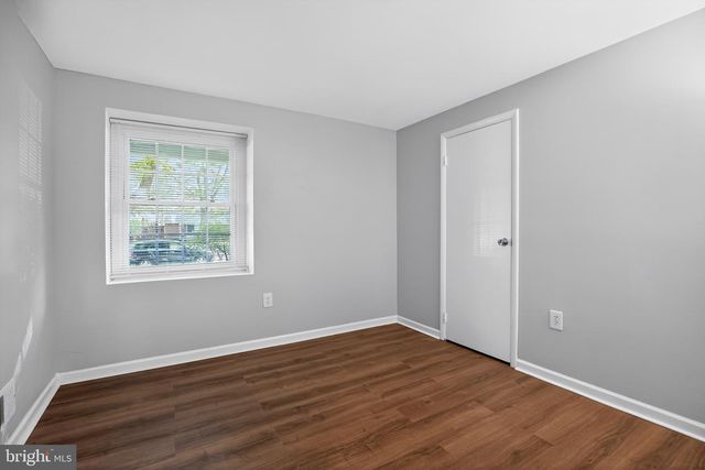 5004 NICHOLAS RD, Waldorf, MD 20601