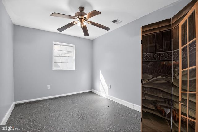 5004 NICHOLAS RD, Waldorf, MD 20601