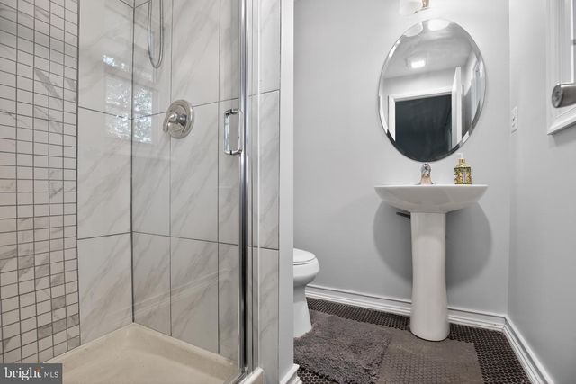 5004 NICHOLAS RD, Waldorf, MD 20601