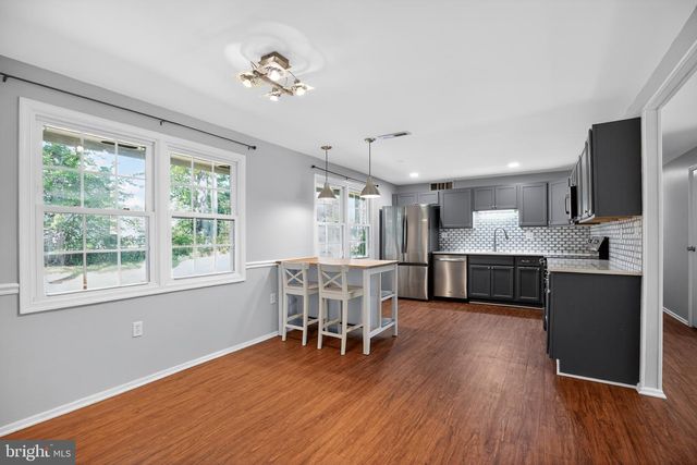 5004 NICHOLAS RD, Waldorf, MD 20601