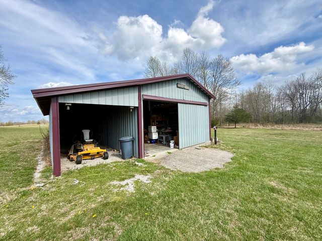 1716 Liberty Road, Eubank, KY 42567