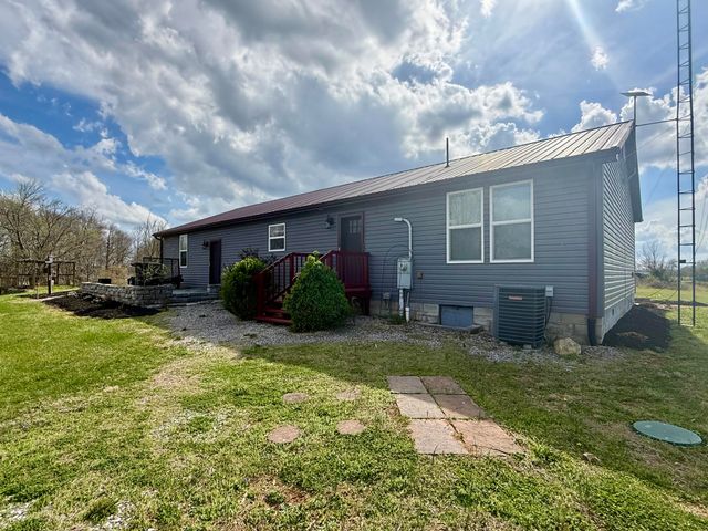 1716 Liberty Road, Eubank, KY 42567