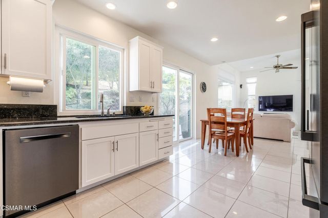 4406 Camino De La Rosa, Newbury Park, CA 91320