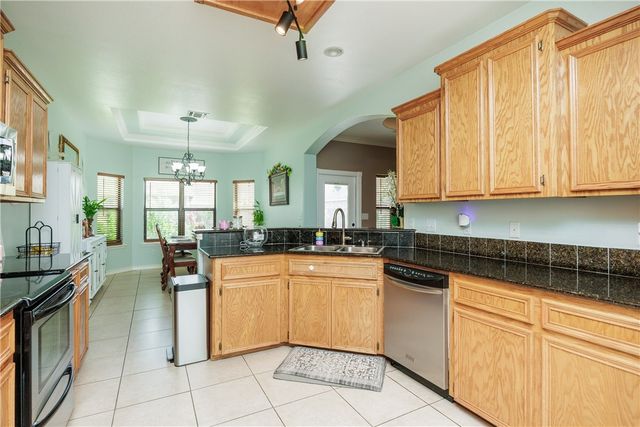 14422 Chantilly Dr, Corpus Christi, TX 78410