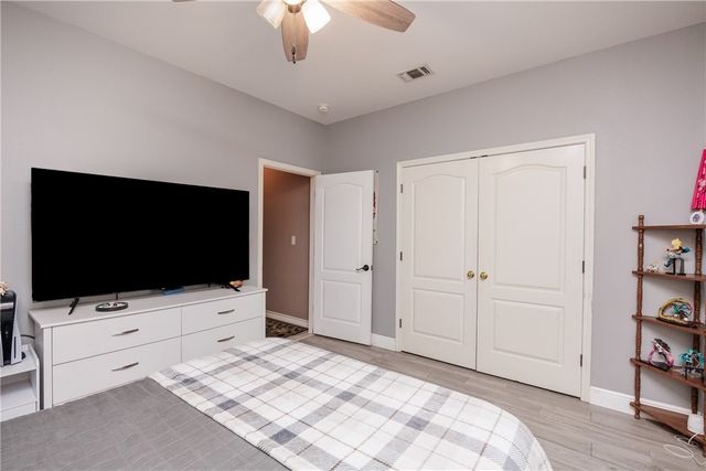 14422 Chantilly Dr, Corpus Christi, TX 78410