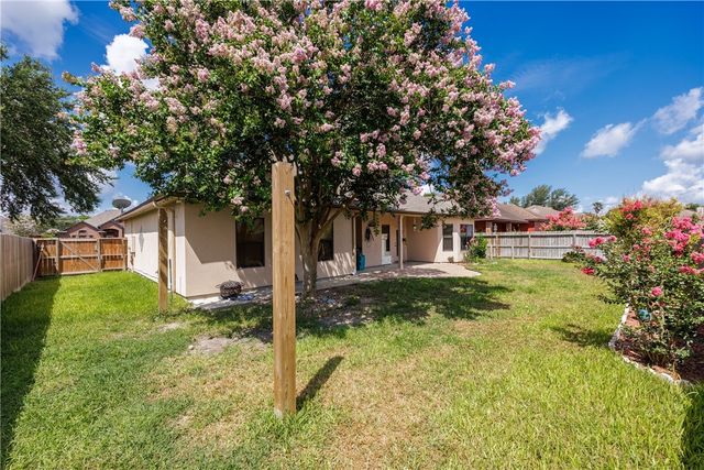 14422 Chantilly Dr, Corpus Christi, TX 78410