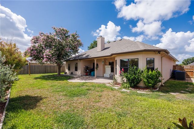 14422 Chantilly Dr, Corpus Christi, TX 78410