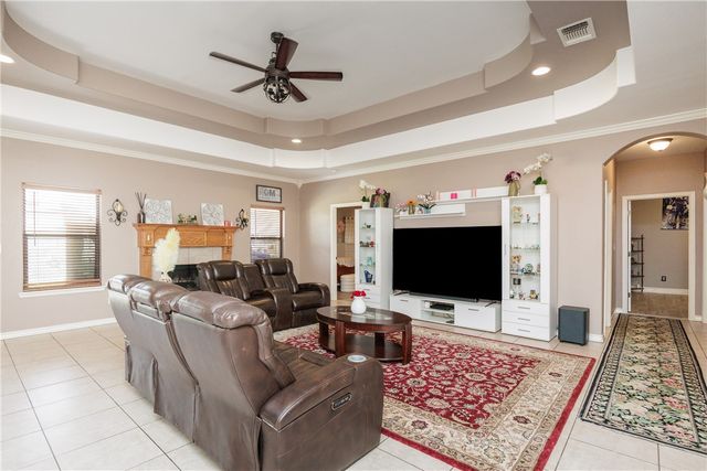 14422 Chantilly Dr, Corpus Christi, TX 78410