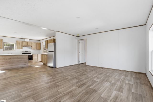 116 Kinston Drive, Easley, SC 29640