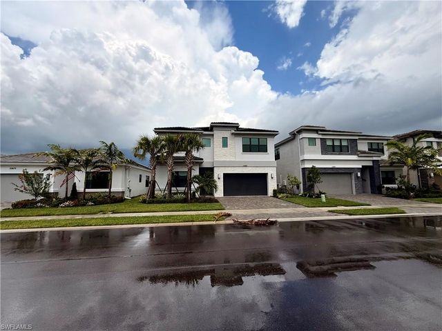 20885 Thistle Leaf LN, Estero, FL 33928