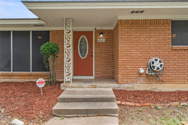 4325 Shady Glen Drive, Waco, TX 76708