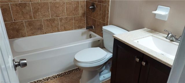 2876 Bamberg PL, Virginia Beach, VA 23453