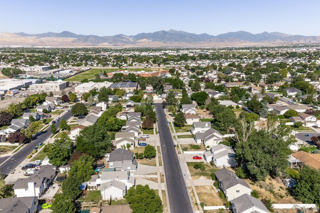 3295 W 8475 S, West Jordan, UT 84088