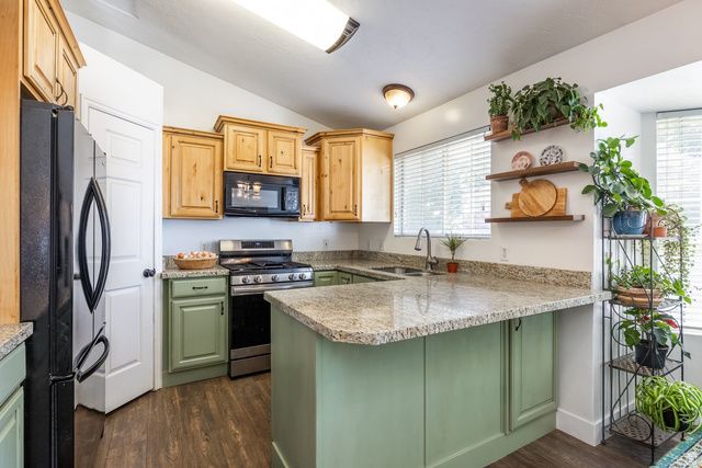 3295 W 8475 S, West Jordan, UT 84088