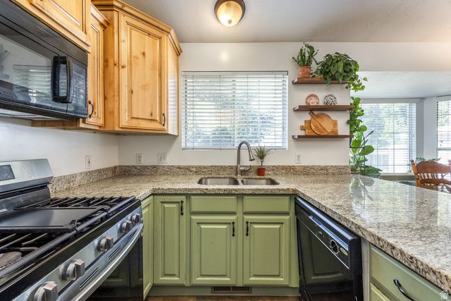 3295 W 8475 S, West Jordan, UT 84088