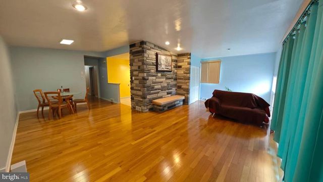 7621 DORCAS ST, Philadelphia, PA 19111