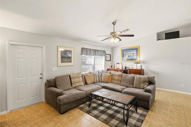 515 NE 5TH PLACE, Cape Coral, FL 33909