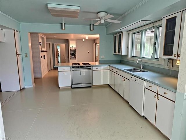 3000 Voyager CT, Chesapeake, VA 23321