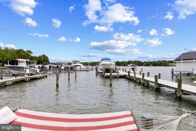 3733 THOMAS POINT RD, Annapolis, MD 21403