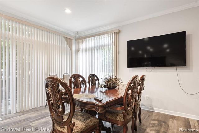6195 Oak Trail, West Bloomfield, MI 48322