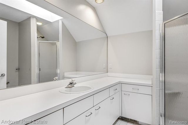 6195 Oak Trail, West Bloomfield, MI 48322
