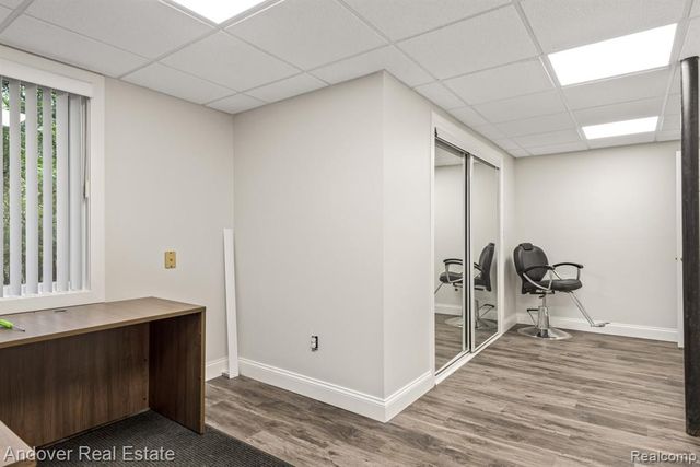 6195 Oak Trail, West Bloomfield, MI 48322