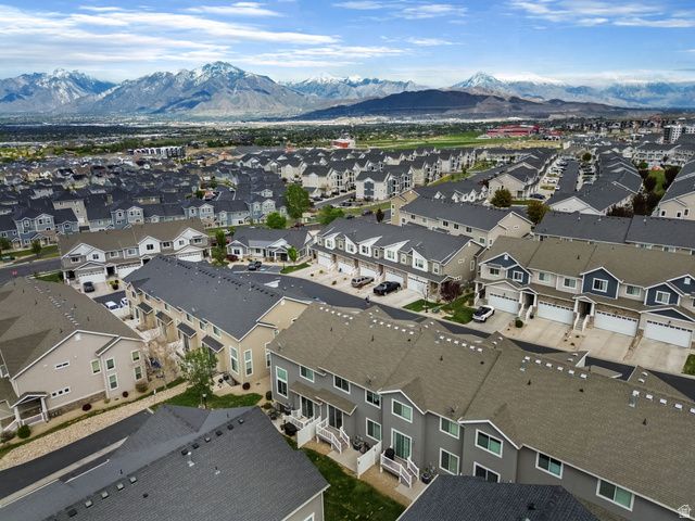 4436 W HILL SHADOW WAY, Herriman, UT 84096
