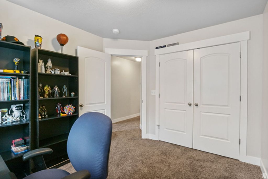 Image 20 of property listing at 4436 W HILL SHADOW WAY, Herriman, UT 84096