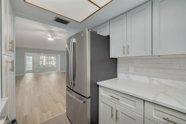 4580 OVERLOOK DRIVE NE 187, St Petersburg, FL 33703