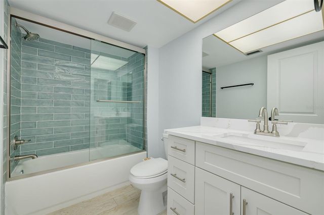 4580 OVERLOOK DRIVE NE 187, St Petersburg, FL 33703