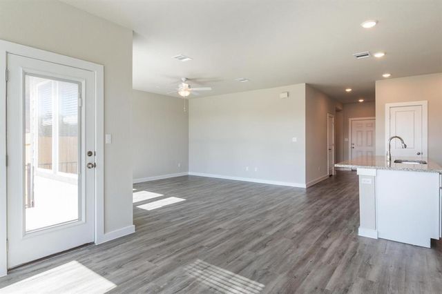 20107 Park Strip ST A & B, Lago Vista, TX 78645