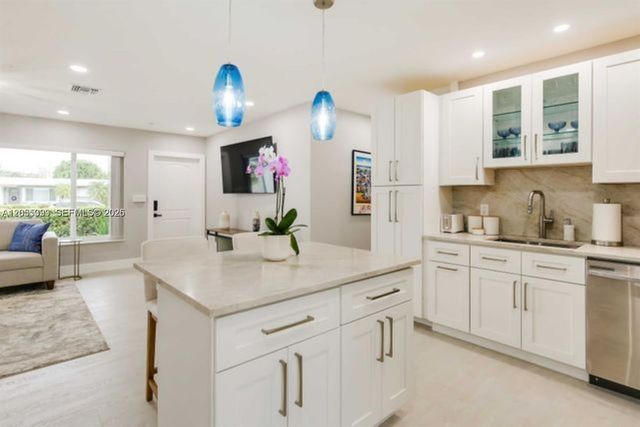 1321 NE 26th Ter 0, Pompano Beach, FL 33062