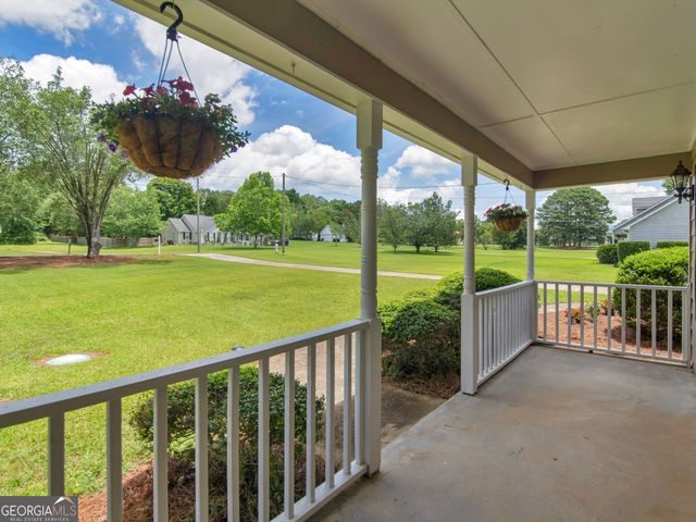 110 Country Meadows Court, Mcdonough, GA 30252