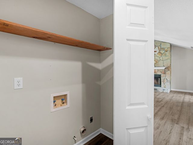 110 Country Meadows Court, Mcdonough, GA 30252