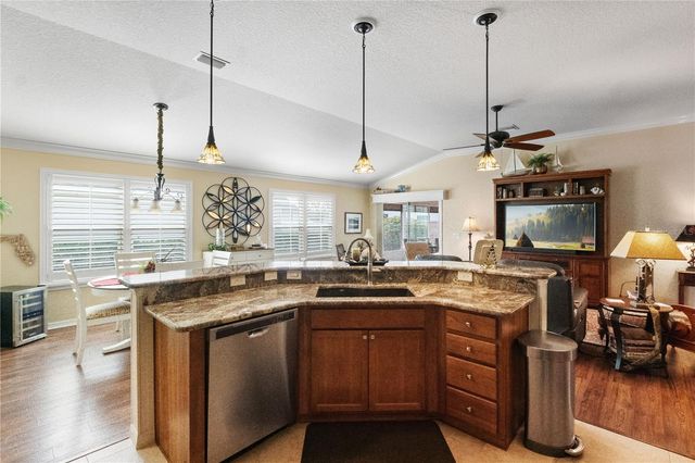 552 WEKIVA STREET, The Villages, FL 32163