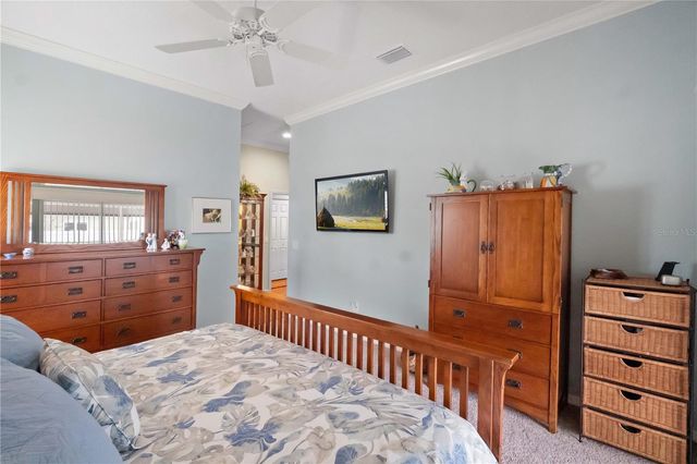 552 WEKIVA STREET, The Villages, FL 32163