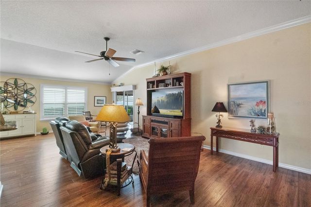 552 WEKIVA STREET, The Villages, FL 32163