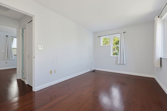113 Governor Winthrop Rd 113, Somerville, MA 02145
