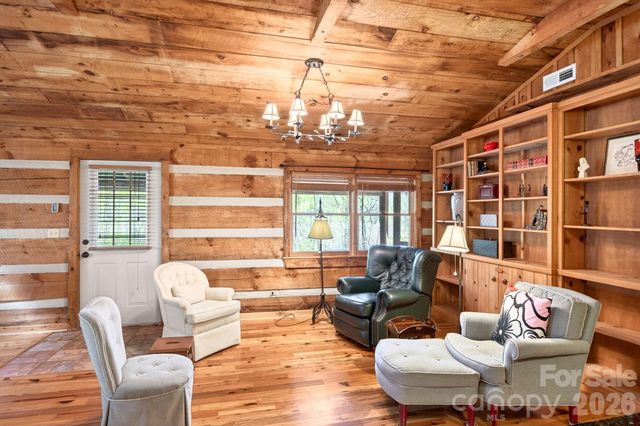 32 Seldom Home Drive, Black Mountain, NC 28711