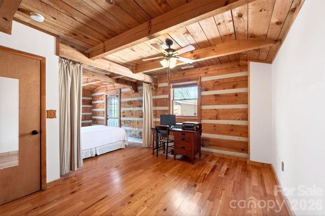 32 Seldom Home Drive, Black Mountain, NC 28711