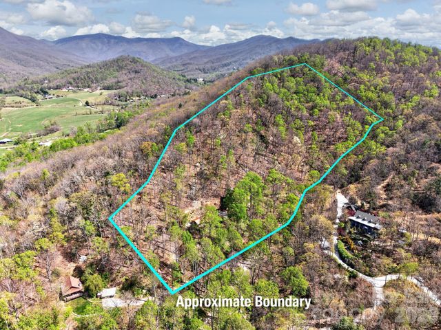 32 Seldom Home Drive, Black Mountain, NC 28711