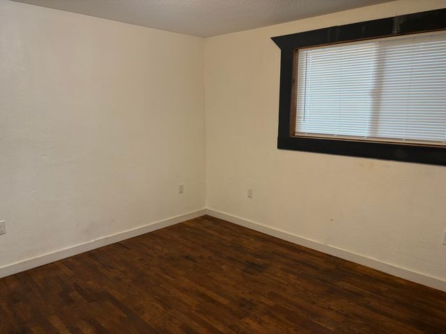 2325 Home Avenue, Klamath Falls, OR 97601